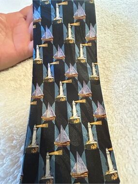 🎁3 for $30 - Boats & Light Tower Necktie